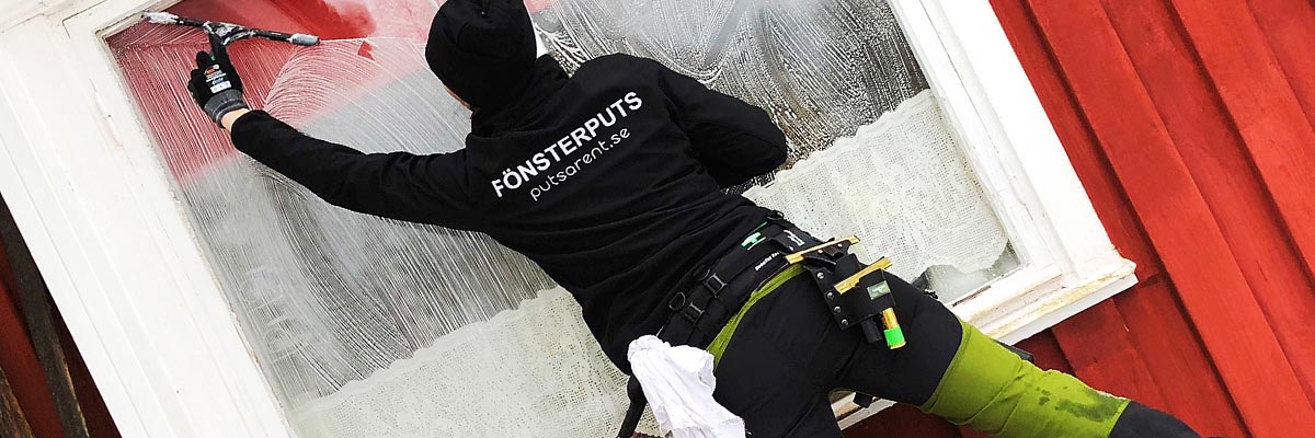 Fönsterinstallatör av Putsarent fönsterputs Karlstad – projekt 3